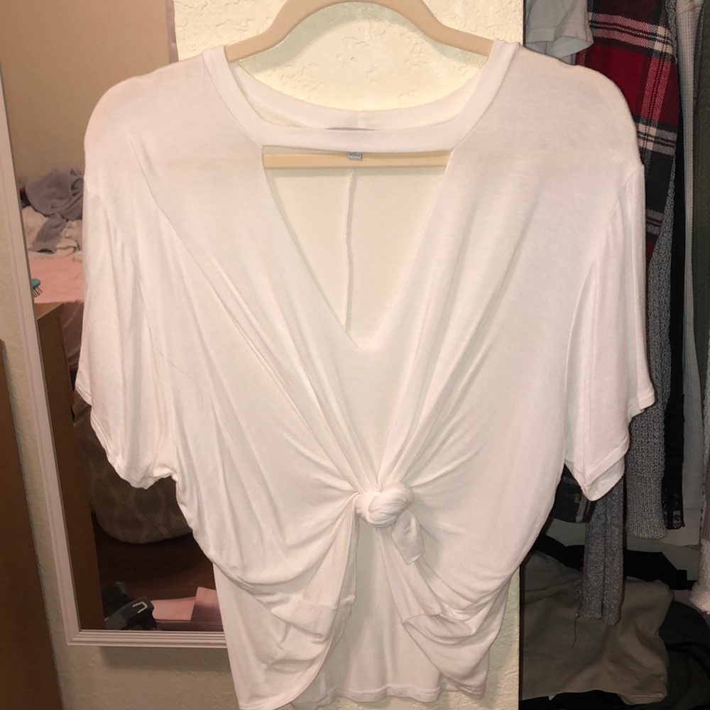 White t shirt